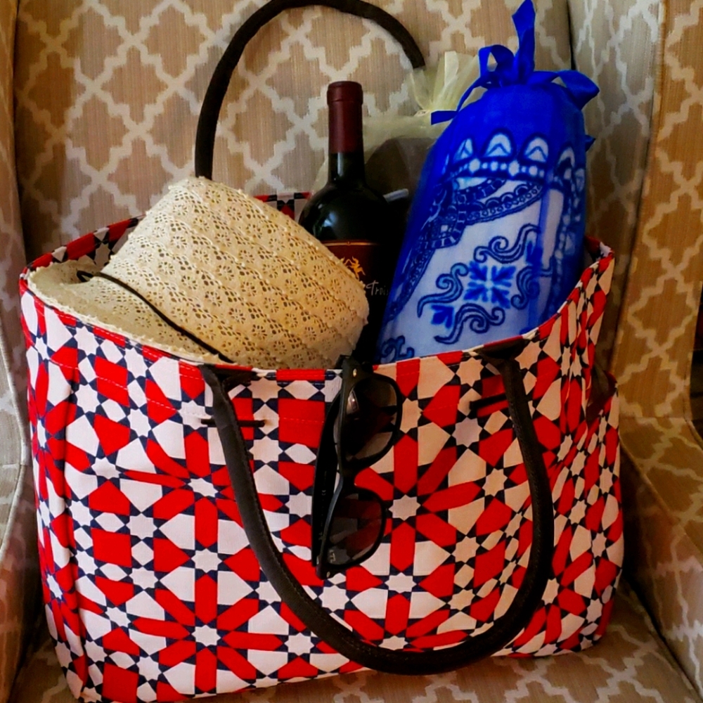LULUDHARMA Geo Tote bag